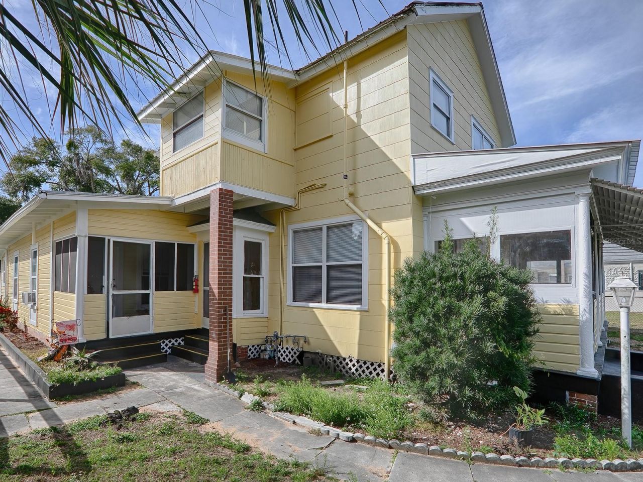 422 & 426 E Citrus Avenue, Eustis, FL 32726 Photo