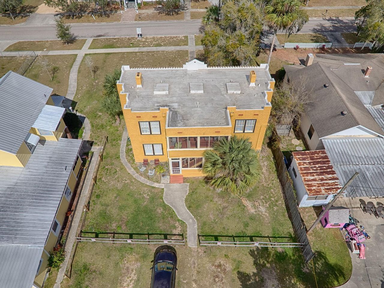 422 & 426 E Citrus Avenue, Eustis, FL 32726 Photo