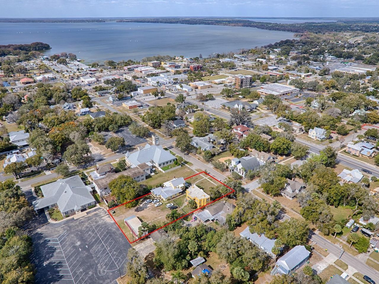 422 & 426 E Citrus Avenue, Eustis, FL 32726 Photo