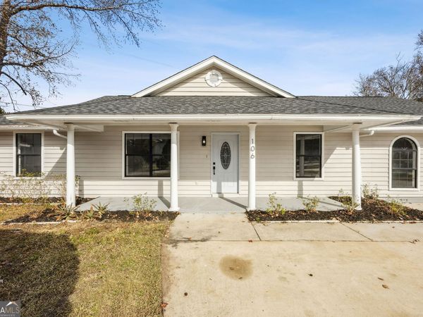 106 Meadow Court, Kingsland, GA 31548