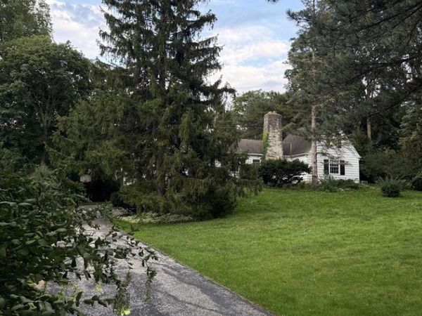1030 TERRACE DRIVE, Elm Grove, WI 53122