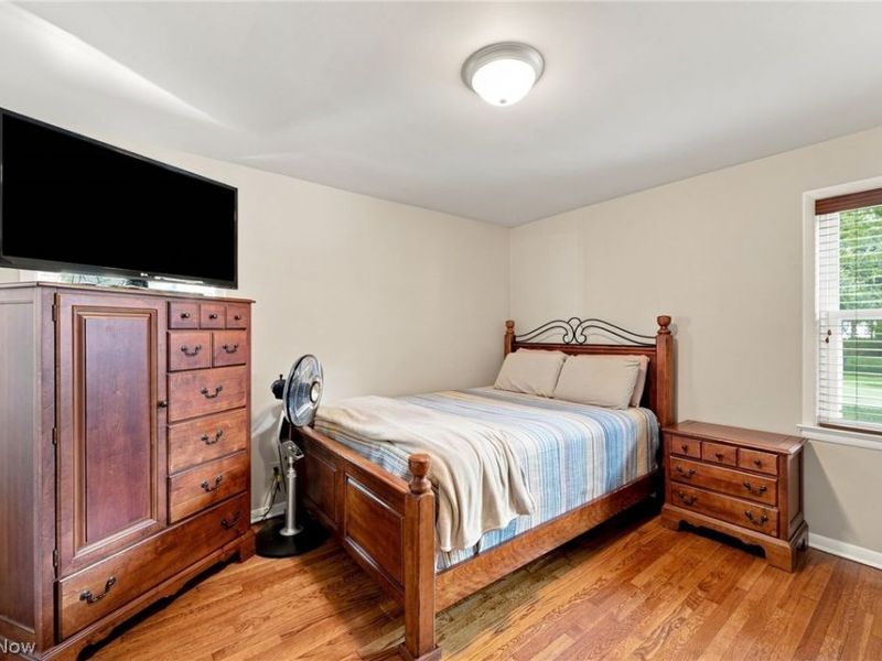 1517 Parkhill Road, Cleveland Heights, OH 44121 Photo 21