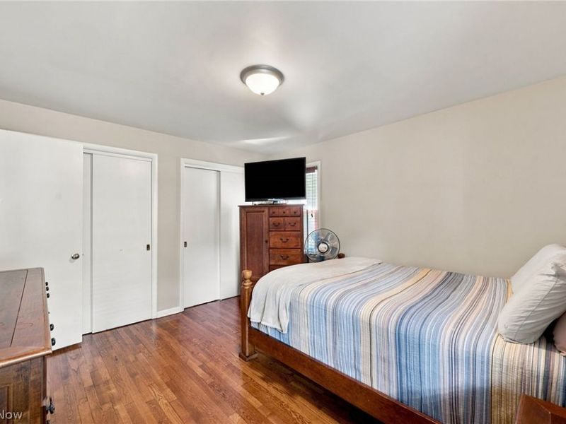 1517 Parkhill Road, Cleveland Heights, OH 44121 Photo 22