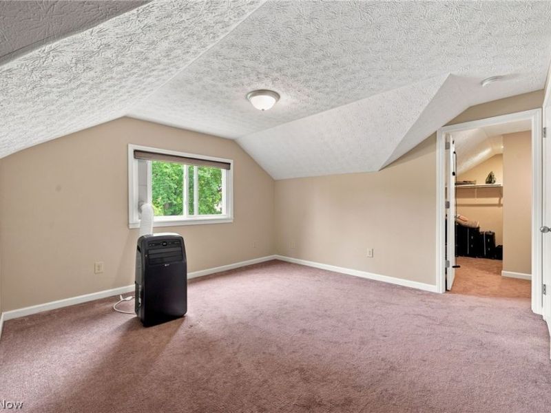 1517 Parkhill Road, Cleveland Heights, OH 44121 Photo 31
