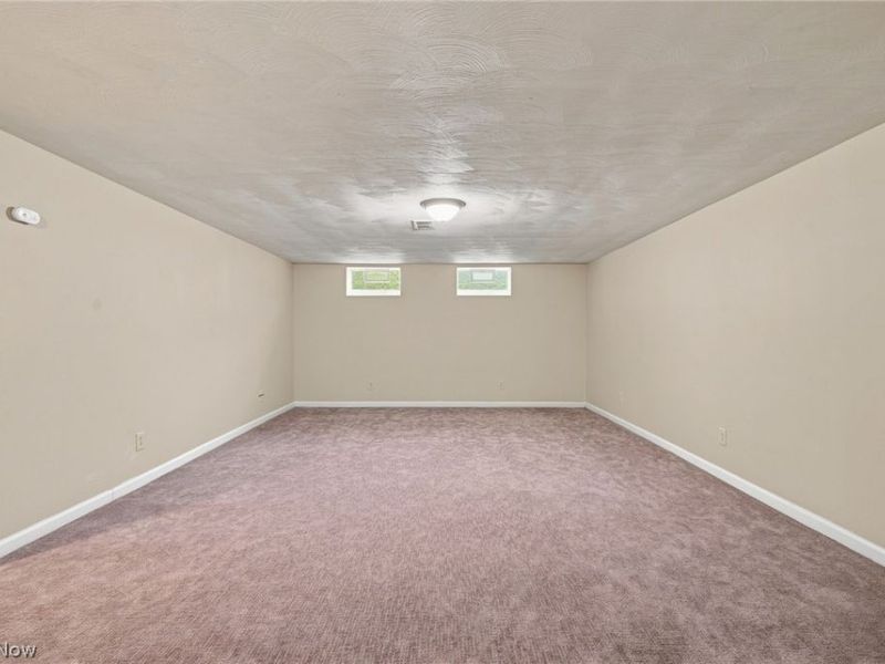 1517 Parkhill Road, Cleveland Heights, OH 44121 Photo 37