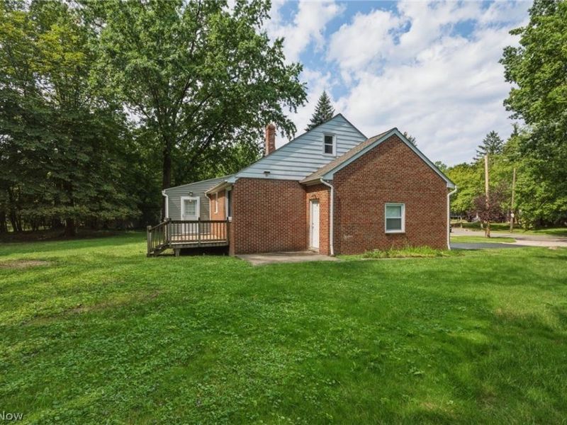 1517 Parkhill Road, Cleveland Heights, OH 44121 Photo 44