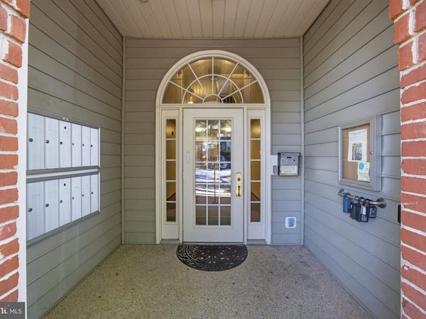 SPARKLING WATER DRIVE , Unit B101, GERMANTOWN, MD 20874