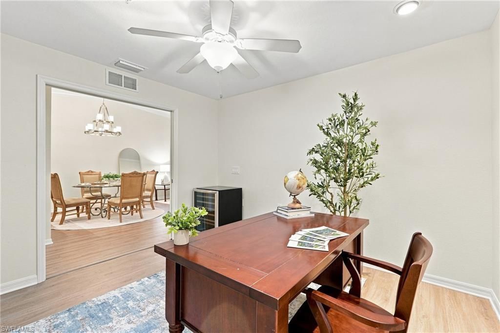 9832 Venezia Cir, Unit 1025, Naples, FL 34113 Photo