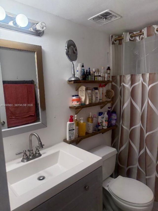 1800 Sans Souci Blvd, Unit 115, North Miami, FL 33181 Photo