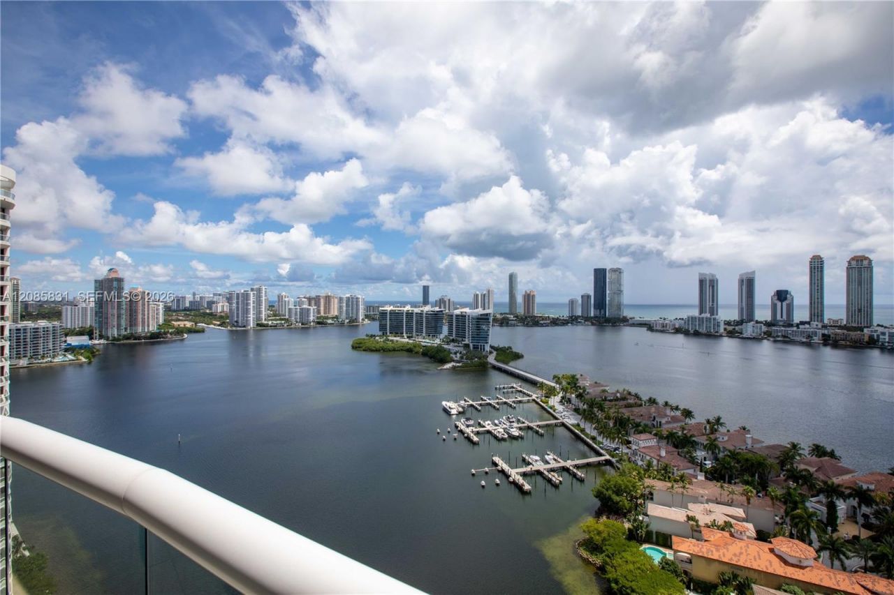 6000 Island Blvd, Unit 2602, Aventura, FL 33160 Photo
