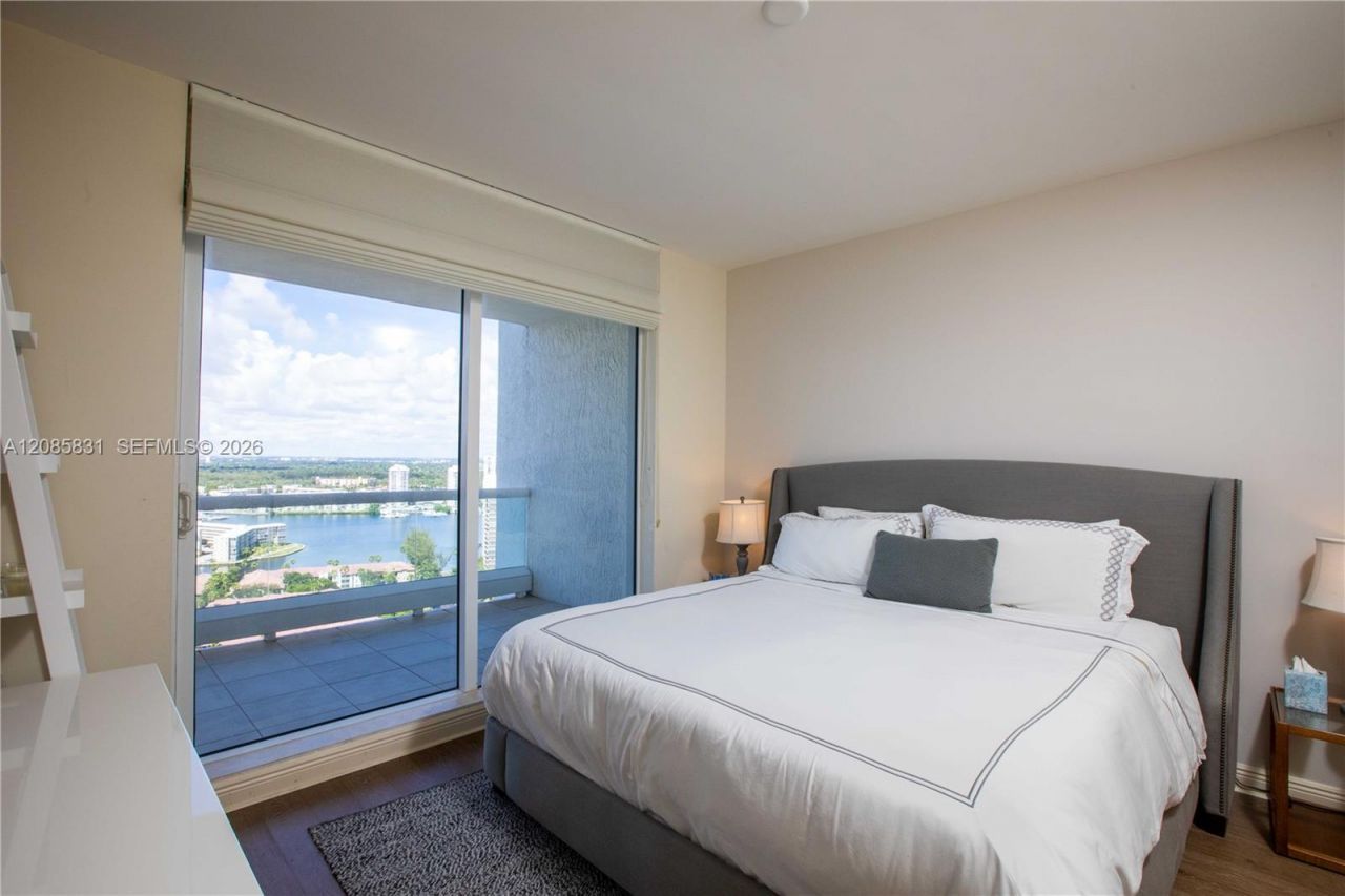 6000 Island Blvd, Unit 2602, Aventura, FL 33160 Photo