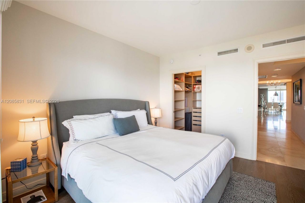 6000 Island Blvd, Unit 2602, Aventura, FL 33160 Photo