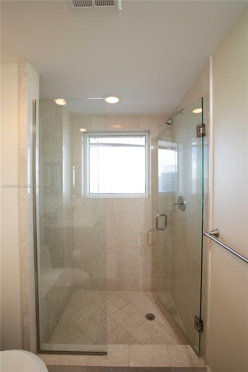 6000 Island Blvd, Unit 2602, Aventura, FL 33160 Photo