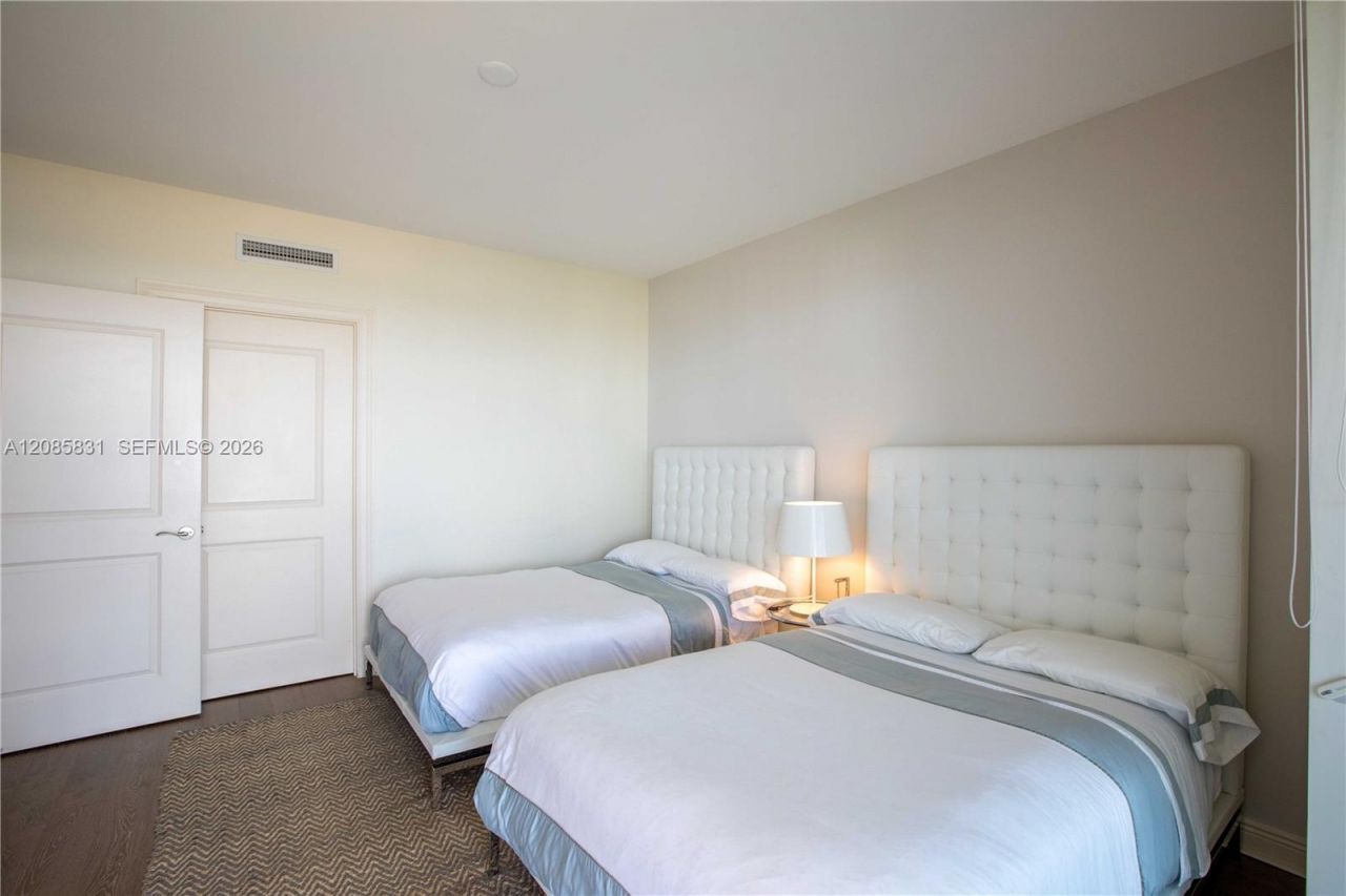 6000 Island Blvd, Unit 2602, Aventura, FL 33160 Photo