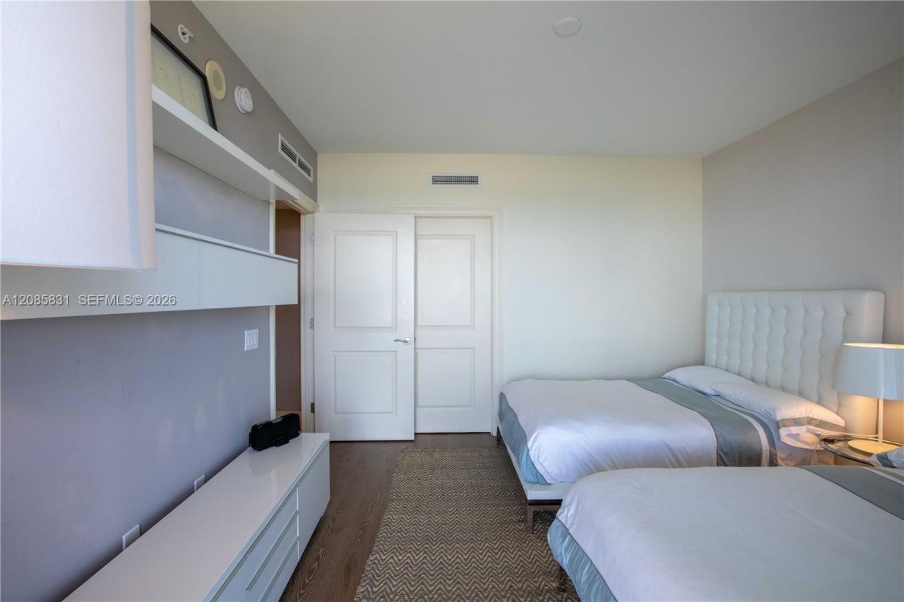 6000 Island Blvd, Unit 2602, Aventura, FL 33160 Photo