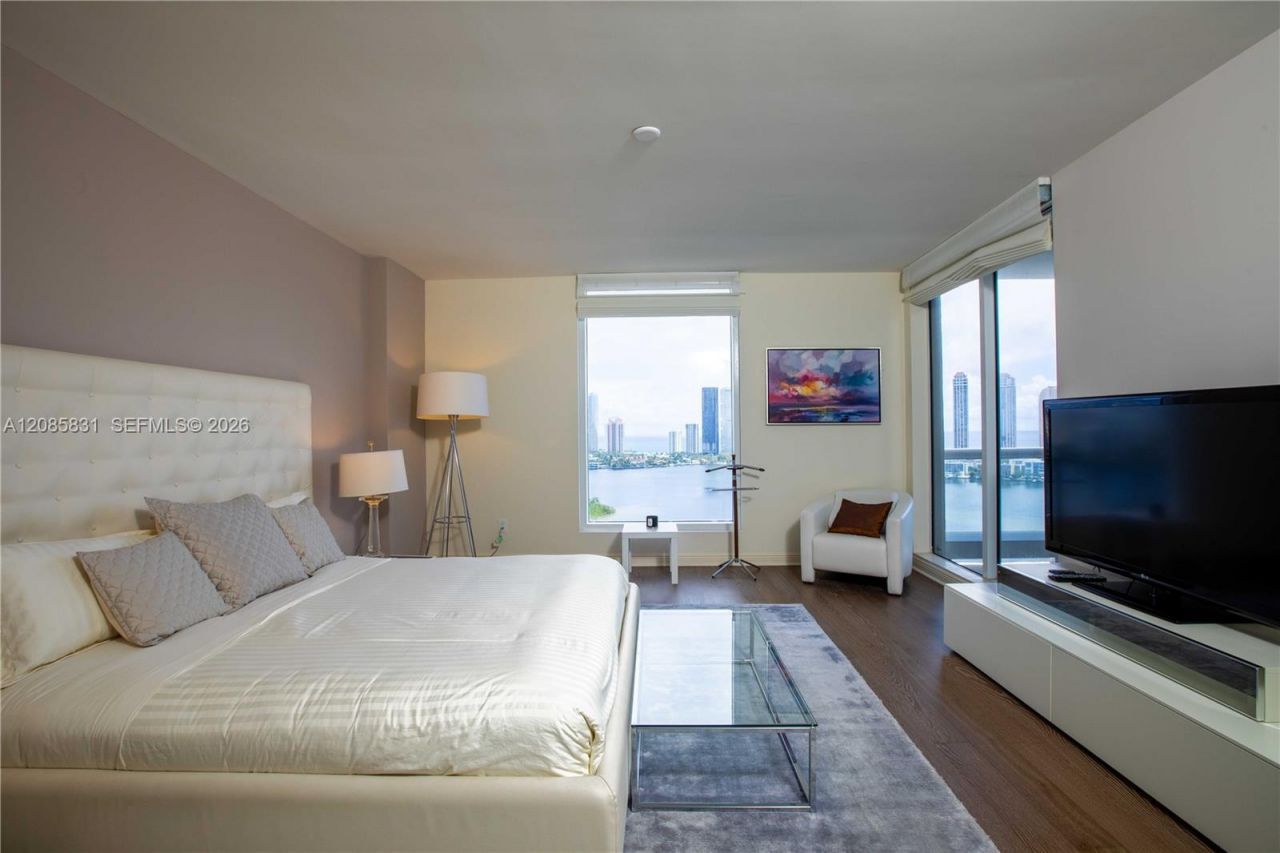 6000 Island Blvd, Unit 2602, Aventura, FL 33160 Photo