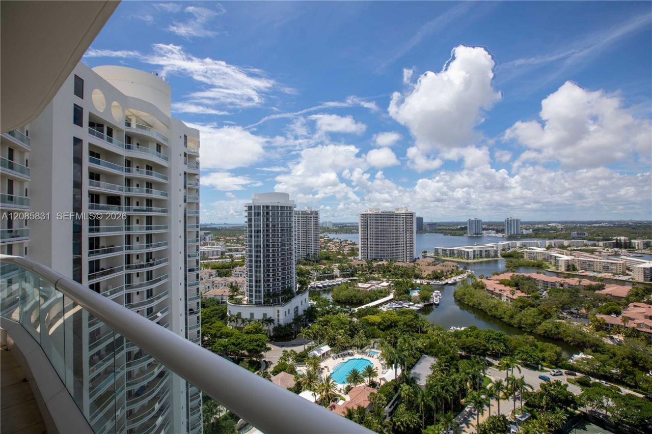 6000 Island Blvd, Unit 2602, Aventura, FL 33160 Photo