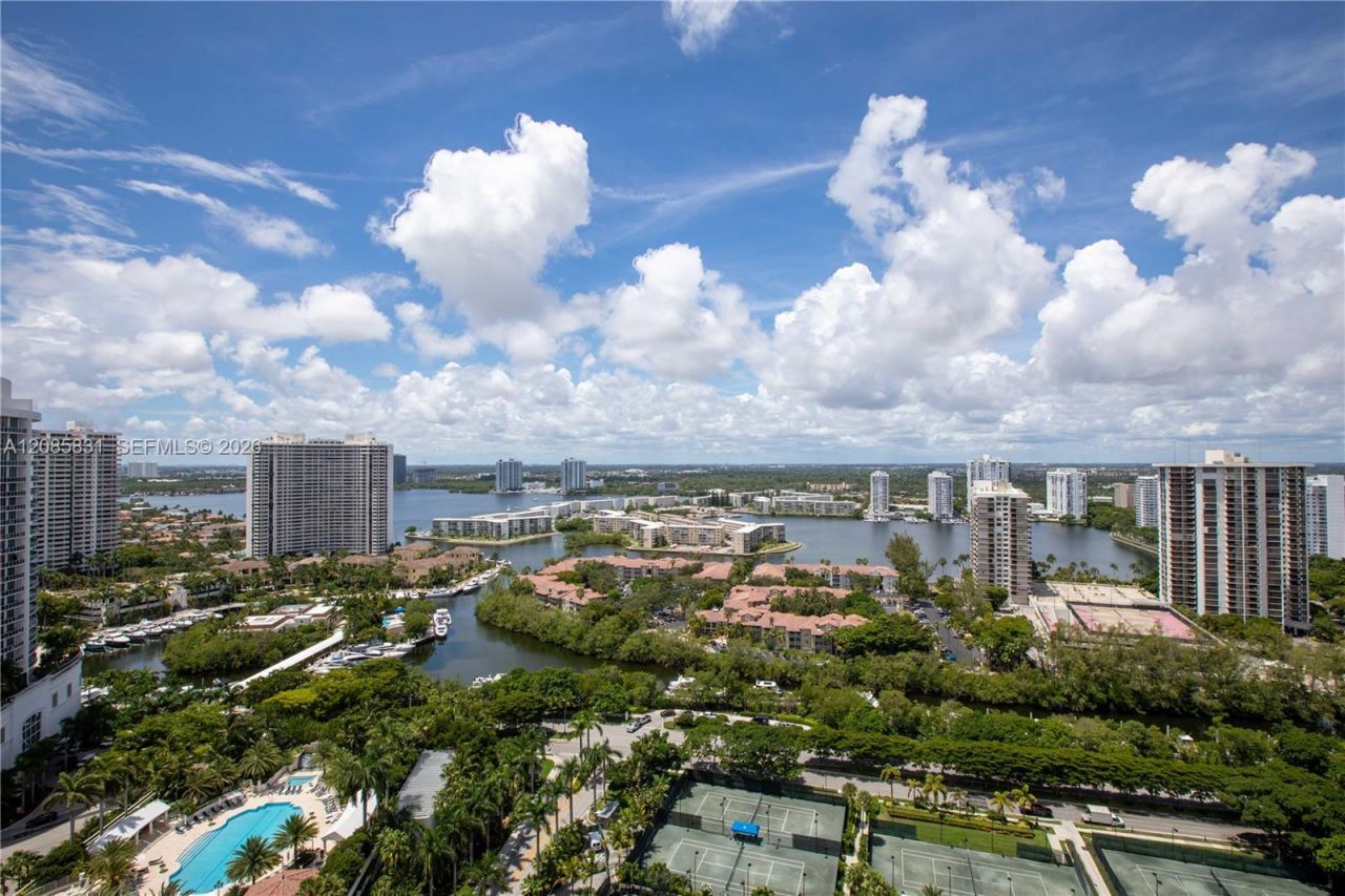 6000 Island Blvd, Unit 2602, Aventura, FL 33160 Photo