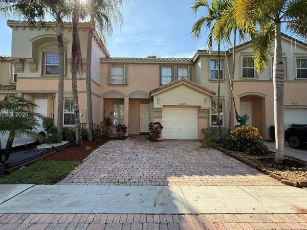 4735 SW 164th Ave , Miramar, FL 33027