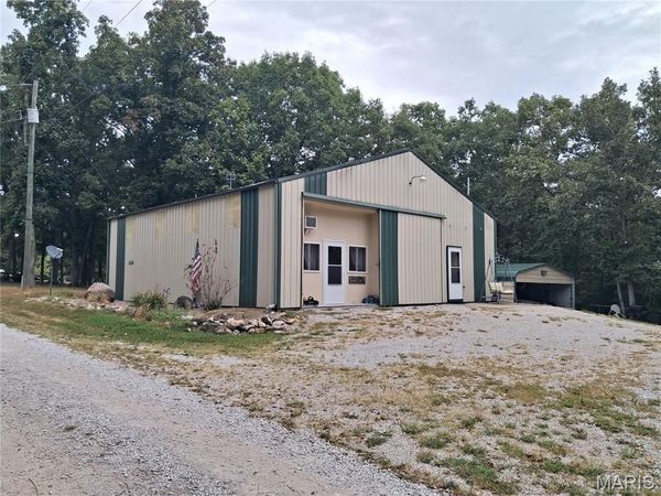 15394 Villa Drive , Monroe City, MO 63456
