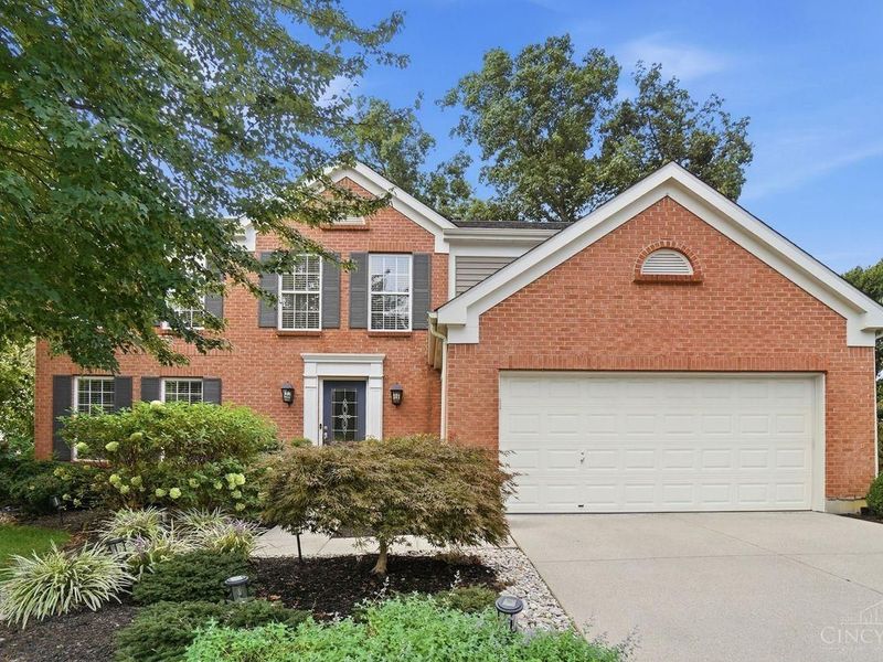 1161 Essex Glenn, Hamilton Township, OH 45152 Photo 3