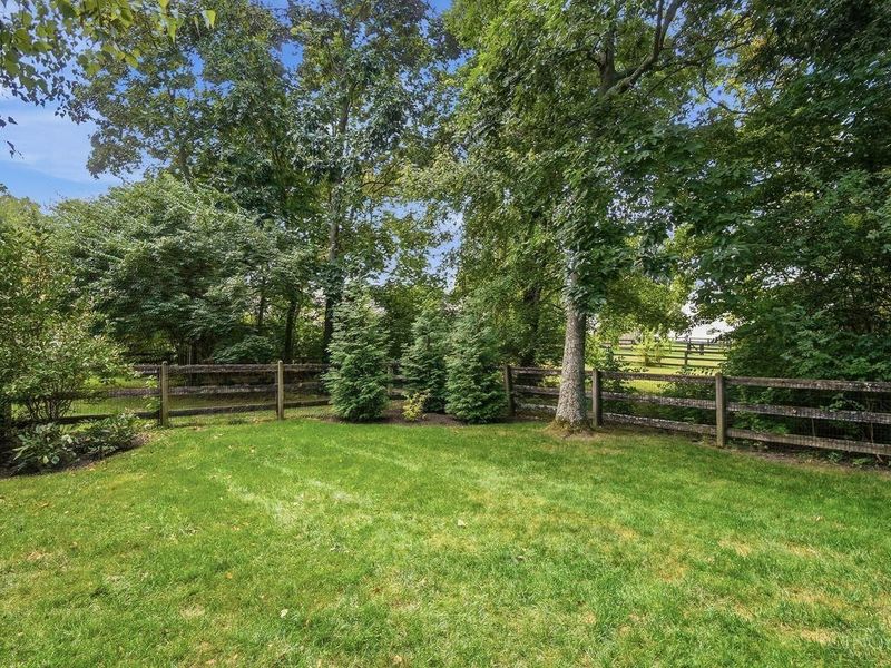 1161 Essex Glenn, Hamilton Township, OH 45152 Photo 66
