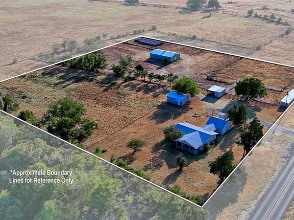 5423 Fm 1956, Nocona, TX 76255
