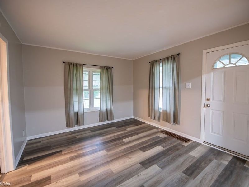 336 N 12th Street, Sebring, OH 44672 Photo 8