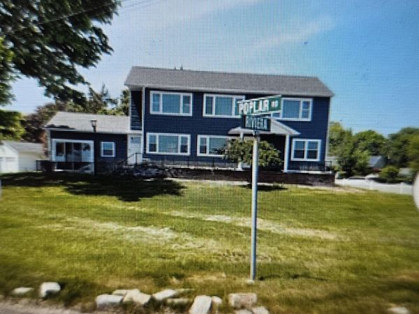 476 Riviera Drive , Mastic Beach, NY 11951