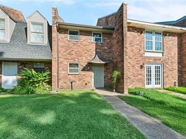 307 Ormond Meadows Unit ORMOND MEADOWS Drive, Unit C, Destrehan, LA 70047