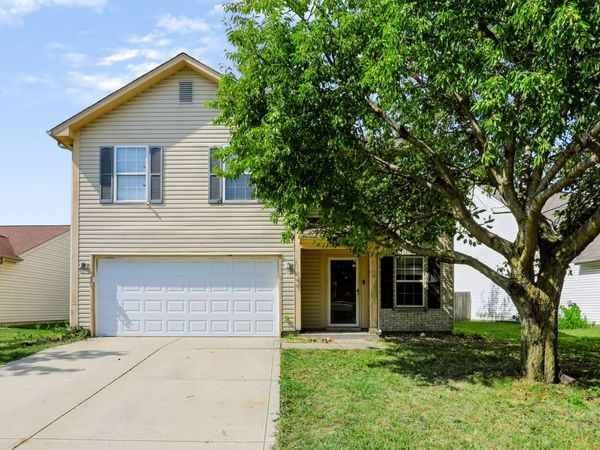 7102 Harness Lakes Drive, Indianapolis, IN 46217