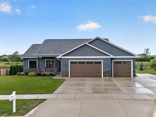 29 S Windmill Ridge Road, Evansville, WI 53536