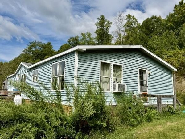994 Canaan Road, Skowhegan, ME 04976