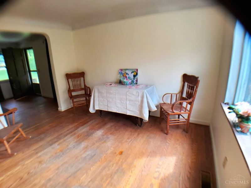 5837 E Kemper Road, Sharonville, OH 45241 Photo 4