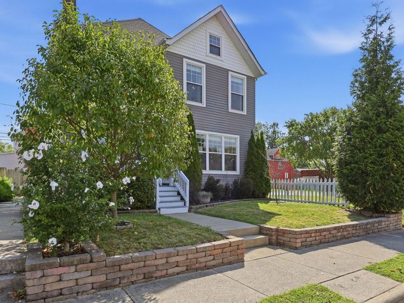 460 Linwood Avenue, Columbus, OH 43205 Photo 3