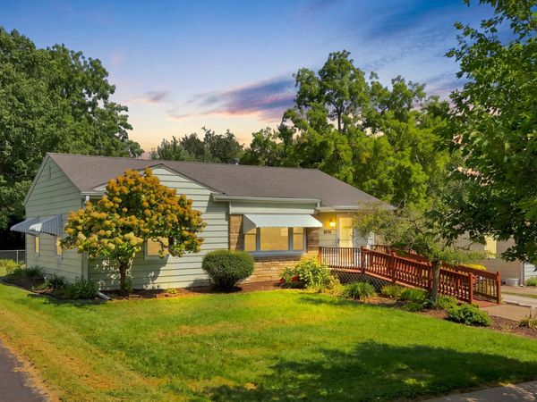 1836 7TH AVE. CT., Iowa City, IA 52240