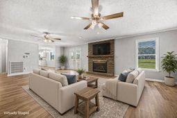 1576 Carl Rd. photo 4