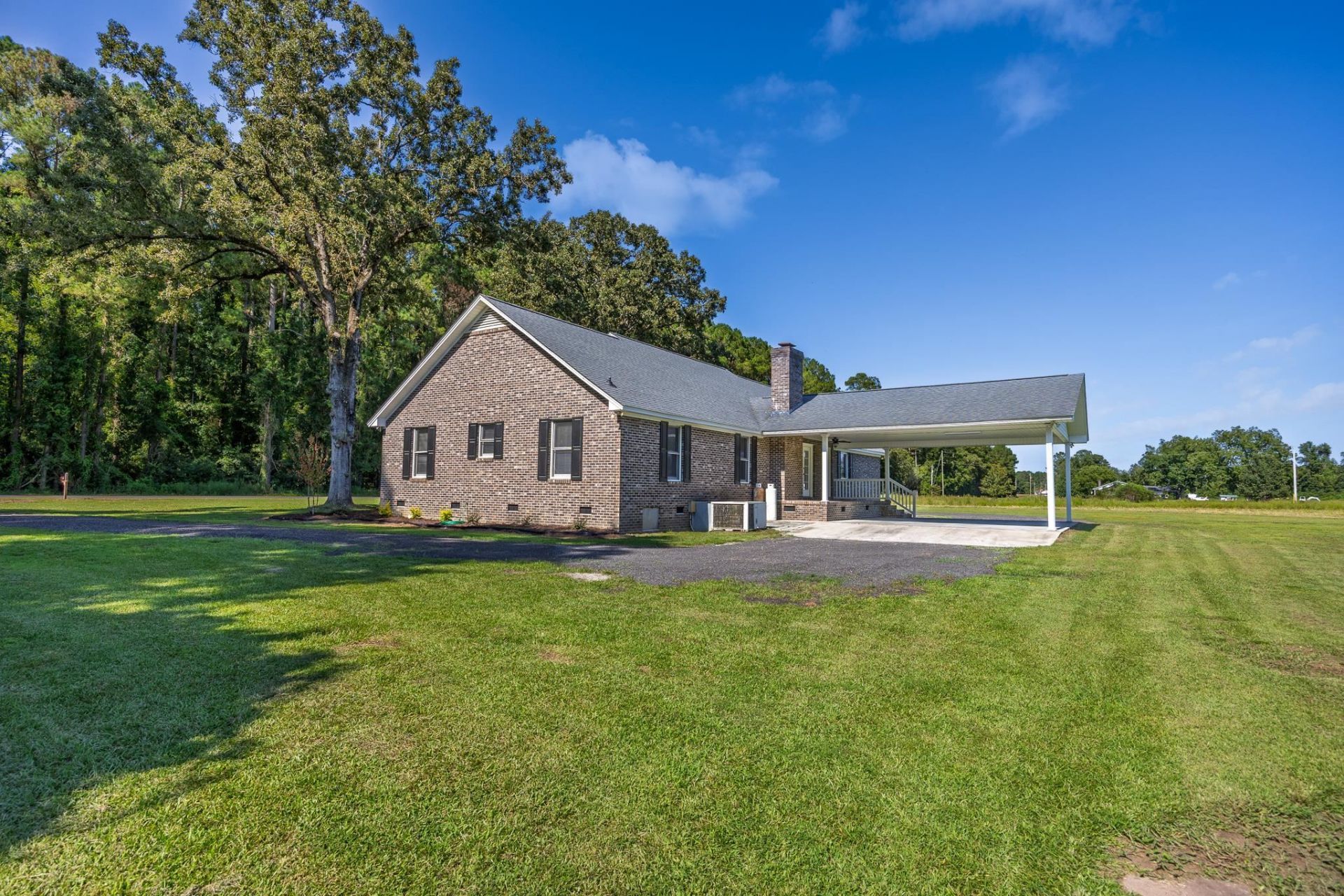 1576 Carl Rd. Photo 40