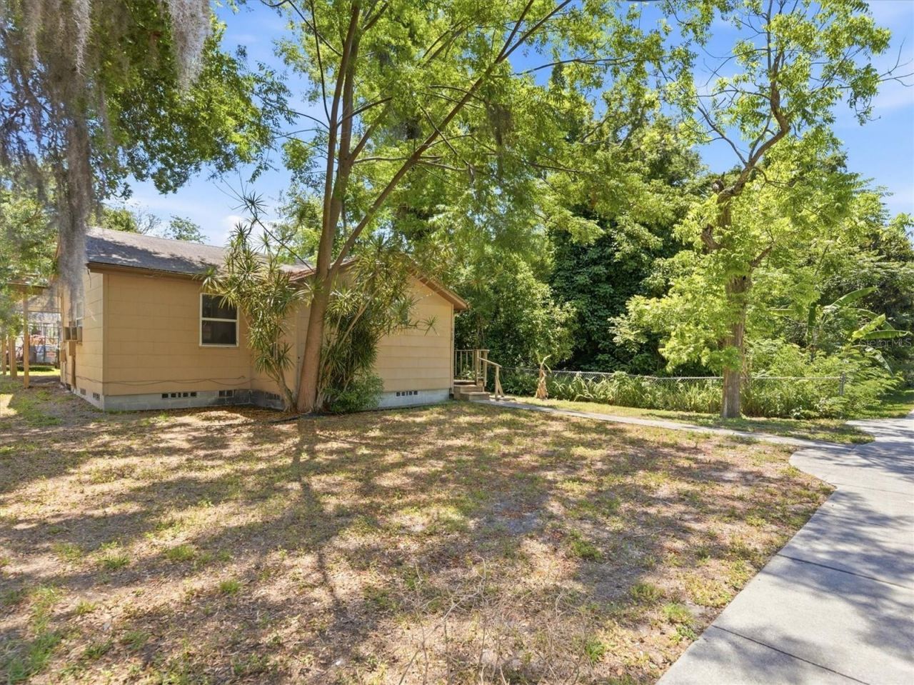 230 6th Avenue N, Safety Harbor, FL 34695 Main Photo