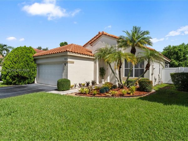 840 Falling Water Rd , Unit 840, Weston, FL 33326