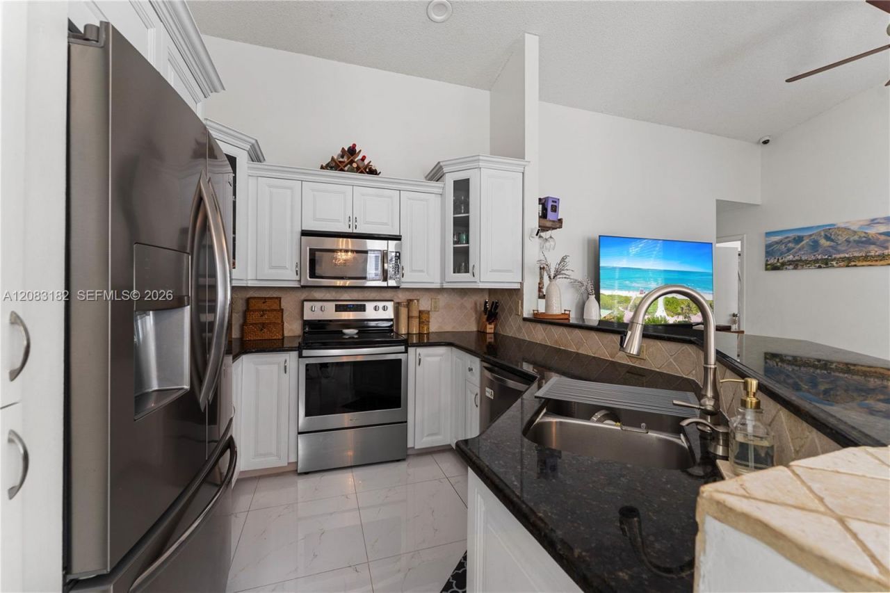 840 Falling Water Rd, Unit 840, Weston, FL 33326 Photo