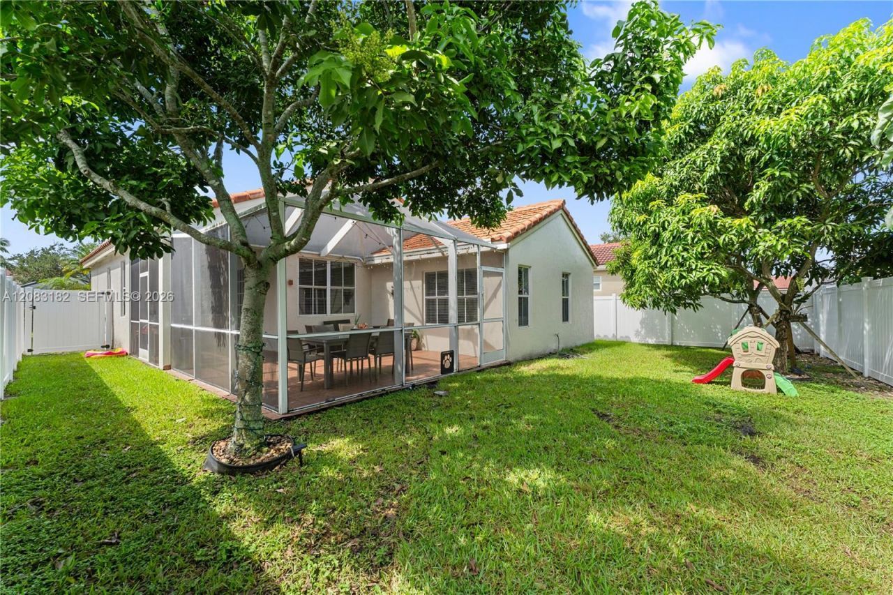 840 Falling Water Rd, Unit 840, Weston, FL 33326 Photo