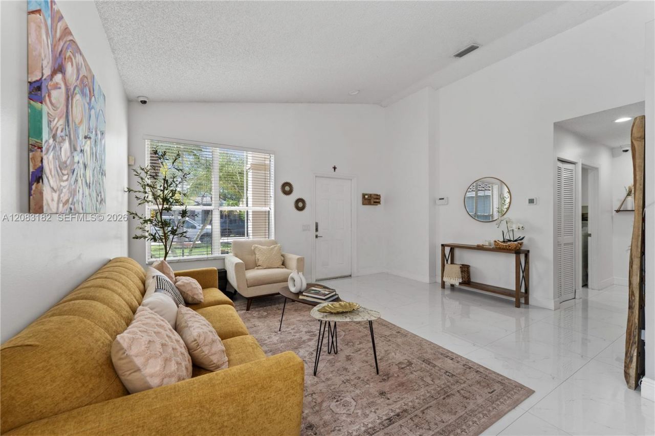 840 Falling Water Rd, Unit 840, Weston, FL 33326 Photo