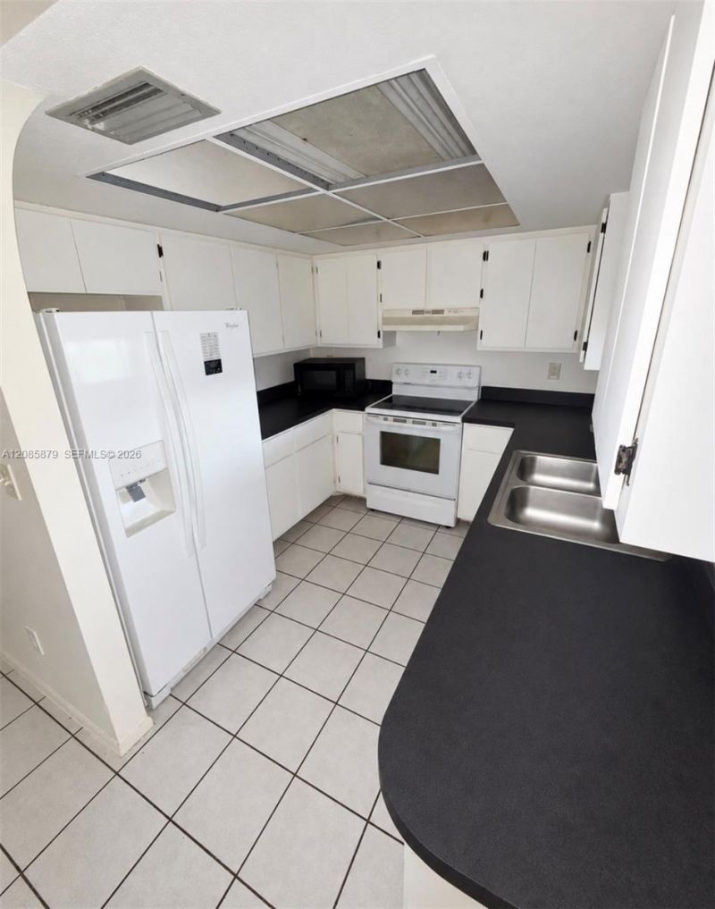 1328 SE 15th Pl., Cape Coral, FL 33990 Photo