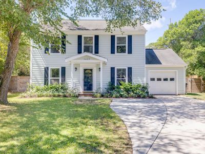 1427 Oaklanding Road, Mount Pleasant, SC 29464
