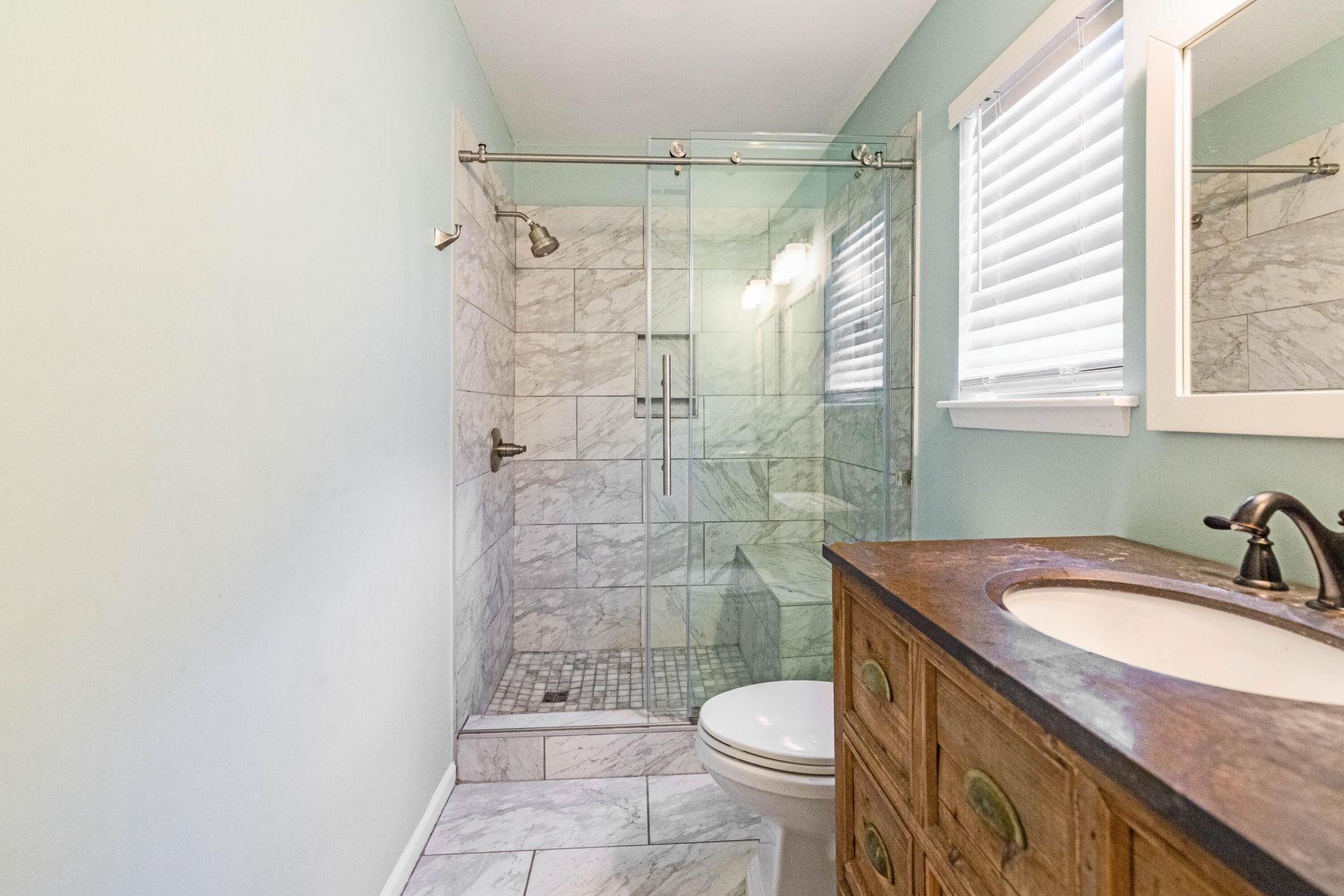 1427 Oaklanding Road Photo 28
