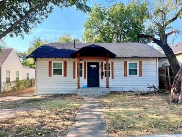 1542 E Ohio Avenue, Dallas, TX 75216
