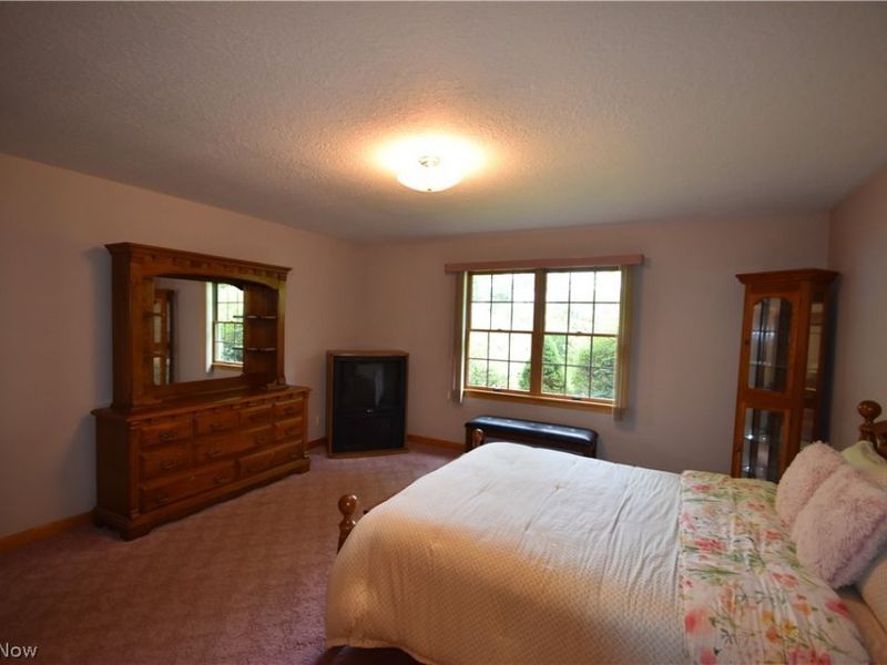 90 Montgomery Lane, Unit 2, Canfield, OH 44406 Photo 17
