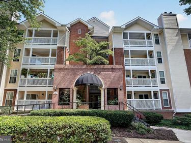 1504 LINCOLN WAY , Unit 216, MCLEAN, VA 22102