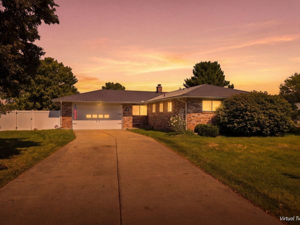 664 Edgefield Drive , Marion, OH 43302